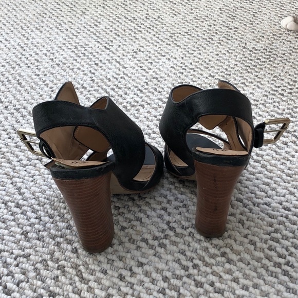 Block Heels - Picture 5 of 6